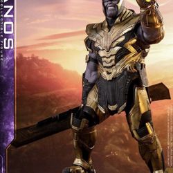 Hot Toys Thanos