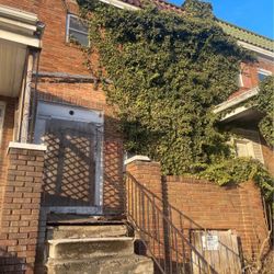 2424 W. FRANKLIN ST; 21223
