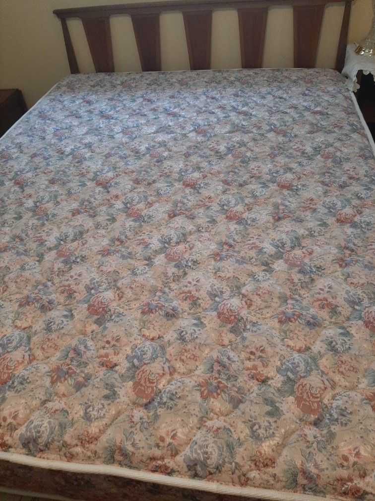 Full And QUEEN Mattress/Boxspring Sets