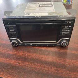 2015-2016 Nissan Versa Leaf Sentra Radio