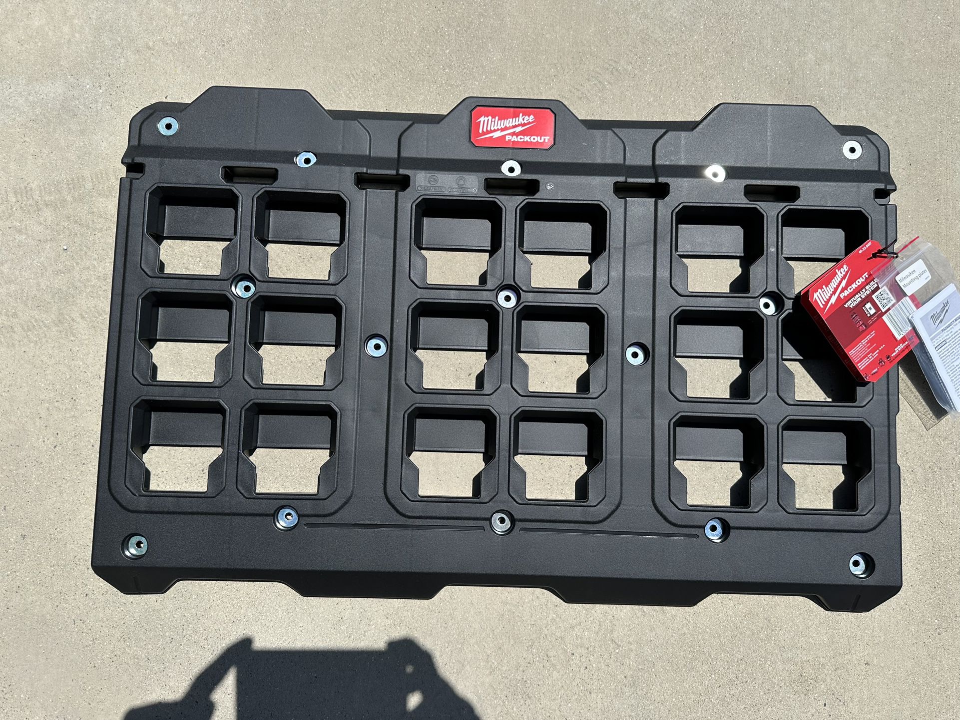 Milwaukee PACKOUT Large Wall Plate
