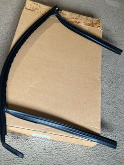 ChevyCruze Weather Strip Assembly