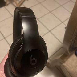 BEATS STUDIO PRO WIRED LESS BLUE TOOTH