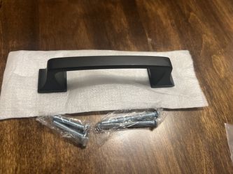 BRAND NEW Cabinet Hardware