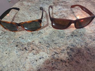 Woman's sun glasses
