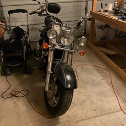 2001 Suzuki intruder 1500