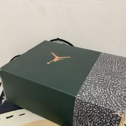 - Air Jordan 3 Retro Wings