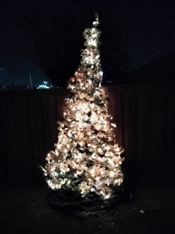 Pre-lit Heavy Flock Christmas Tree