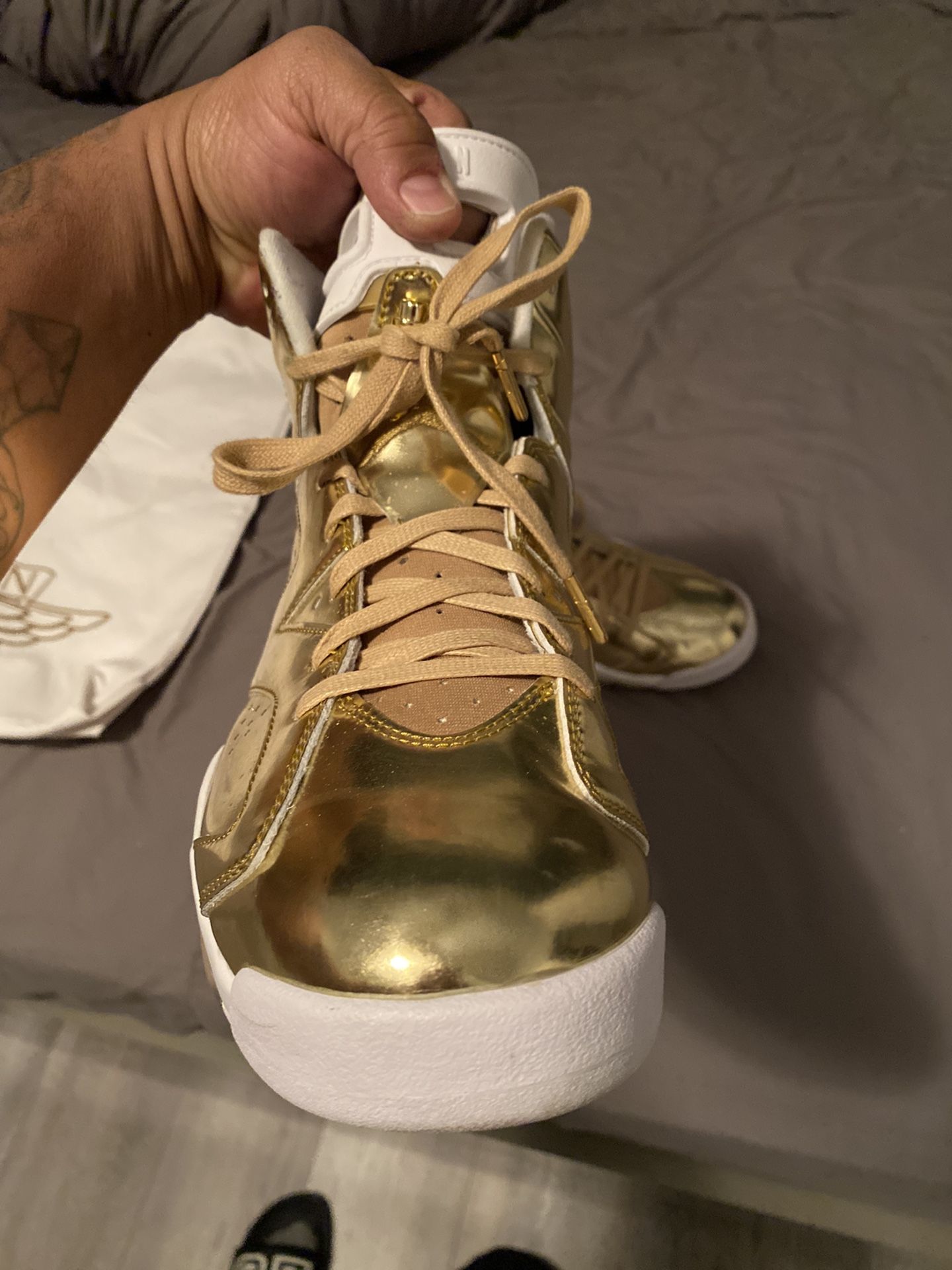 Jordan Retro Pinnacle Metallic Gold