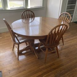 Wooden Table Set Very Nice  $200…… Possible Delivery
