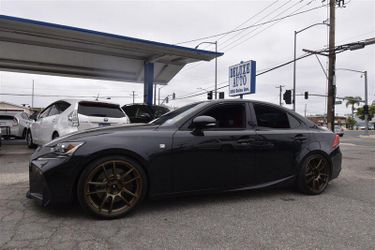 2018 Lexus IS 300