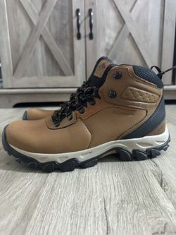 Columbia Hiking Boots