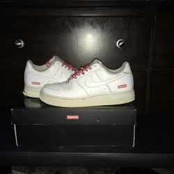 Nike Air Force 1 Supreme W/ Box And Laces  