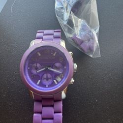 Woman's Michael Kors Watch