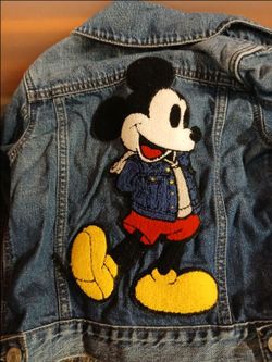 Huge Lot of 100 Pcs Boys Clothes Size 4-6T / 4-6 Years – Top Brands (Nike, Gap Disney, etc.)