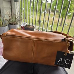 AIG travel bag 100%leather.