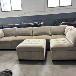 Modular Sectional with ottoman