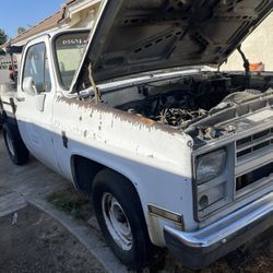 1987 Chevy Custom Deluxe