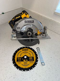 💥✅🔋DEWALT CIERRA 7 1/4 💥✅🔋