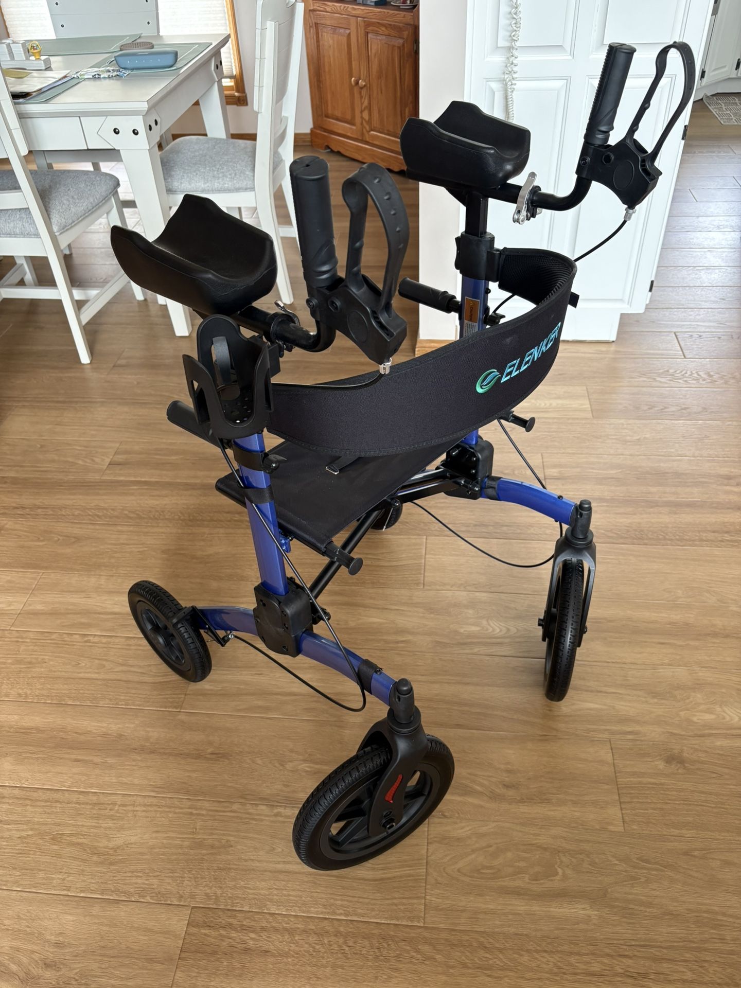 Upright Walker/Chair