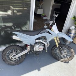 2021 Syx moto 125cc Manual for Sale in Huntington Beach CA