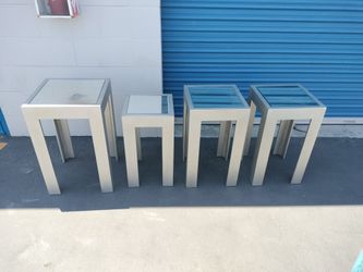 Mirrored side tables (Set of 4)