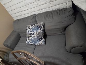 Gray Couches ( Need gone ) great condition