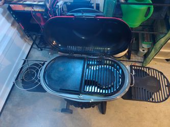 Coleman roadtrip bbq /griddle