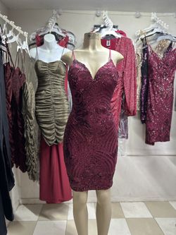 Hermosos Vestidos 👗 Y Más Con Los Mejores Precios 