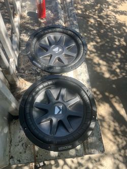 Kickers 10 subwoofers