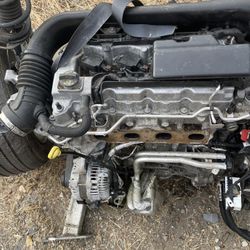 2016 Chrysler 200 Engine & Transmission 