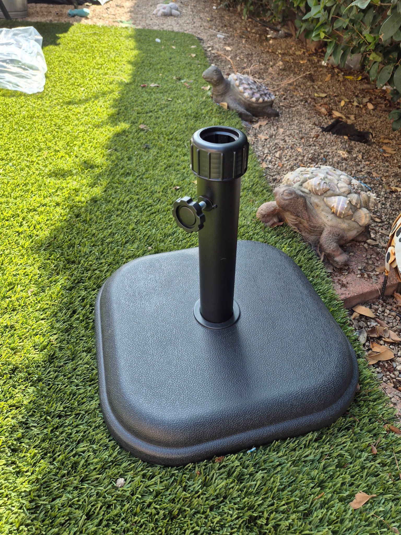 24LBS Concrete Filled Umbrella Base Stand Color: Black