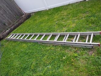 28 ft Werner extension ladder