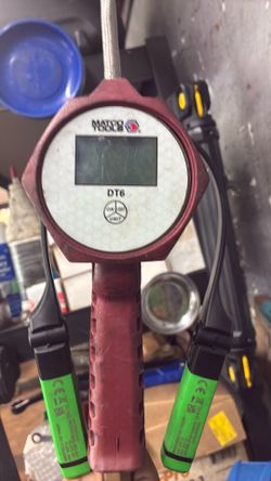 Matco air gauge