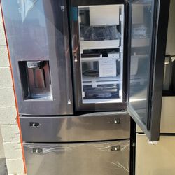 New 2021 Samsung Black Stainless Steel French Door 4 Door Refrigerator Counter Depth With Water 💧 And 🧊 Dispenser 