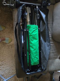 Green Screen And 2 Lights