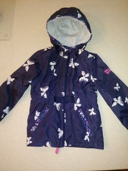 Oshkosh super cute light jacket ! Like new!