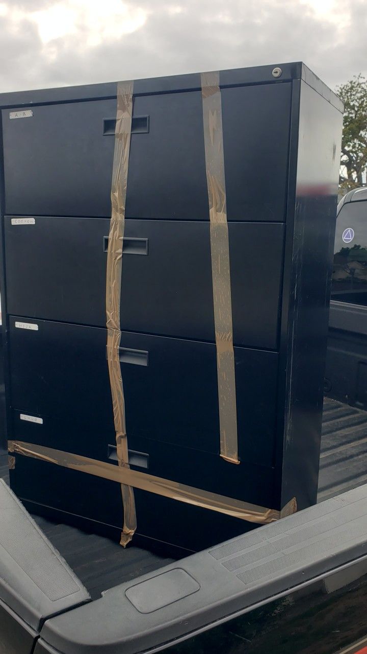 4 Drawer Legal File Cabinet 