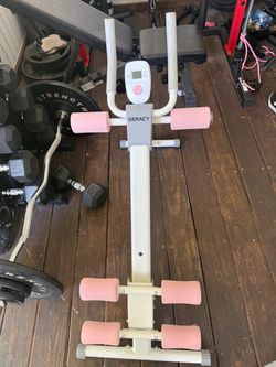 Deracy Ab Crunch Machine with Monitor