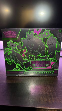 Pokémon Center Shrouded Fable ETB