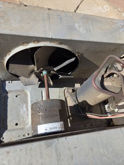 RV Air Conditioner Motor for Coleman Mach RV AC, 1/3 HP  Motor and fan
Used