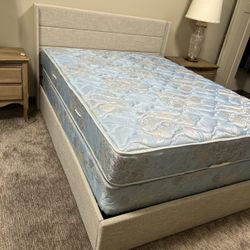 Queen Mattress With Bed Frame 