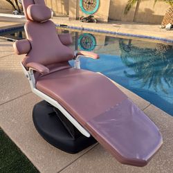 Pelton & Crane Coachman II dental Chair