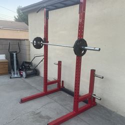 Squad Rack With Pull Up Bar
