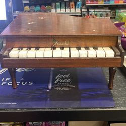 Working Vintage Schoenhut Mini Baby Grand Piano – Wooden Toy Piano