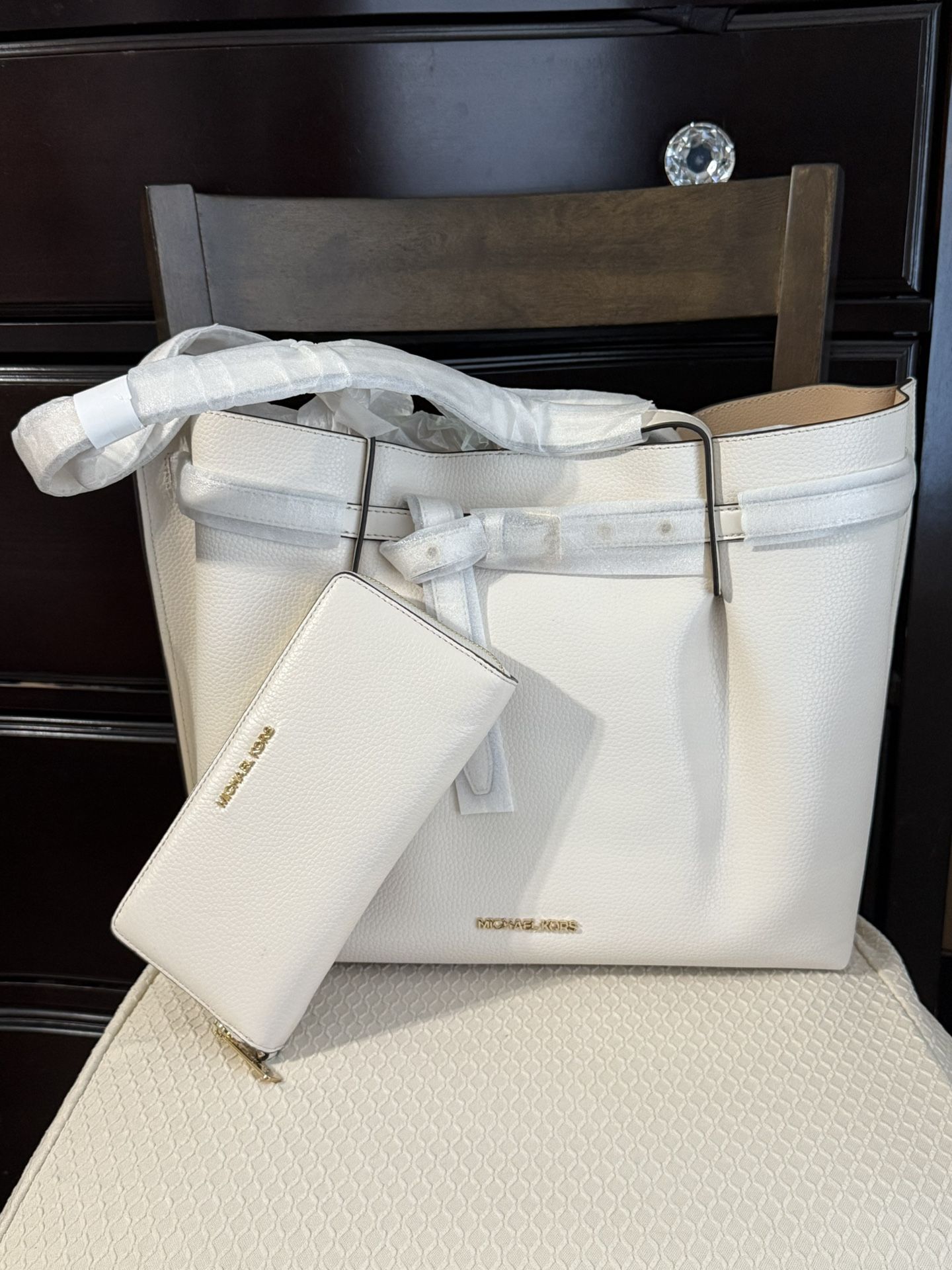 Michael Kors Purse & Wallet
