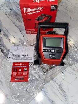 Milwaukee M12 air inflator