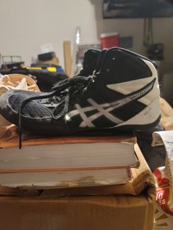 ASICS Wrestling Shoes