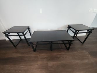 3-Piece Coffee Table & End Table Set - Excellent Condition