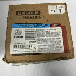 LINCOLN ELECTRIC .035 in. Innershield NR211-MP Flux-Core Welding Wire